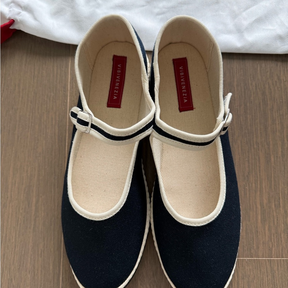 NEW Vibi Venezia Women’s Cotton Classic Mary Jane - Picture 3 of 7